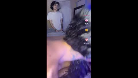 Snapshot of jaylong2001 chatting on September 17, 10:28 am jaylong2001 online show from September 17, 10:28 am