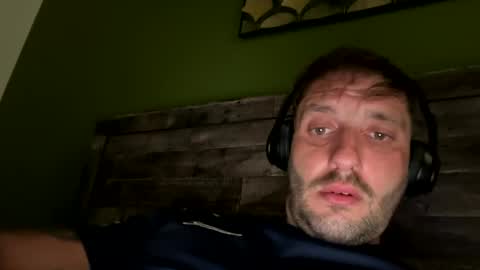 jaysmallzee123 online show from April 17, 5:43 am