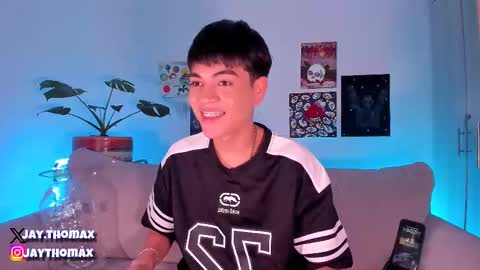 jaythomax online show from February 22, 10:20 pm