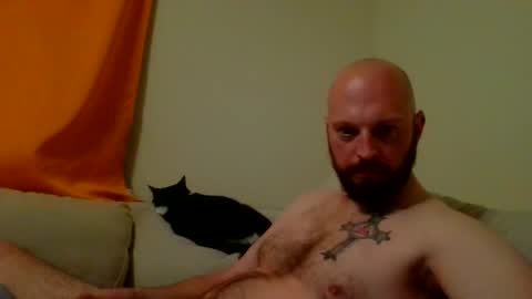 Snapshot of jayw82730 chatting on November 20, 2:23 am Jay online show from November 20, 2:23 am