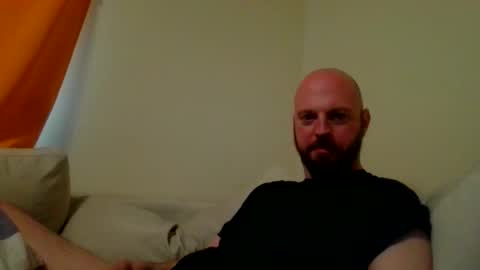 Snapshot of jayw82730 chatting on April 2, 10:40 pm Jay online show from April 2, 10:40 pm