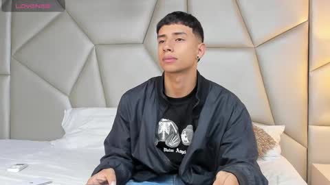 jaze_bradley online show from February 18, 11:22 am