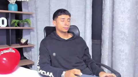 jaze_bradley online show from February 24, 11:21 am