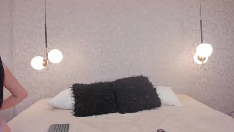 Snapshot of jazlin_angels chatting on October 3, 5:48 am JAZLIN ANGELS online show from October 3, 5:48 am
