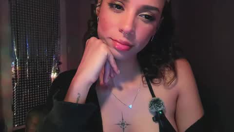 Snapshot of jazmeetswrld_show chatting on October 20, 7:20 am Jazmeetswrld online show from October 20, 7:20 am