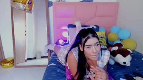 Snapshot of jazmin_barreraa chatting on September 29, 6:35 pm jazmin  online show from September 29, 6:35 pm