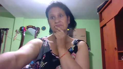 jazmim online show from January 24, 1:36 pm