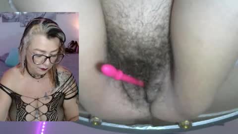 Snapshot of jazmin_ross chatting on October 27, 12:47 am jazmin online show from October 27, 12:47 am