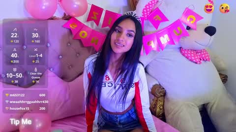 Jazmin  online show from January 13, 10:35 pm