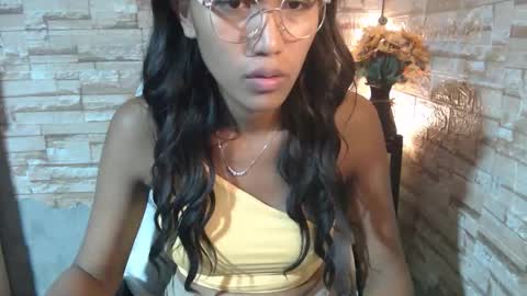 Snapshot of jazz0295 chatting on January 8, 1:19 am jasmine online show from January 8, 1:19 am
