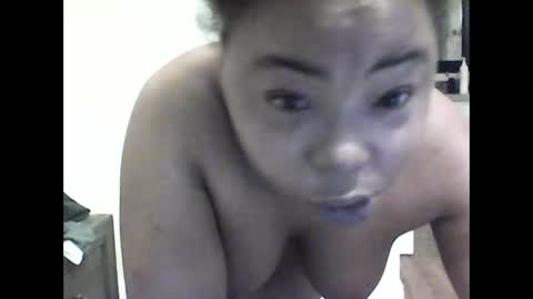 JCCaramelbarbie online show from April 22, 12:02 am