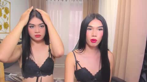 jchugecock online show from January 13, 4:18 am