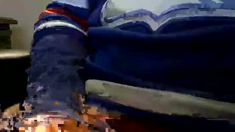 Snapshot of jcraggle2854 chatting on November 17, 2:34 pm jcraggle2854 online show from November 17, 2:34 pm