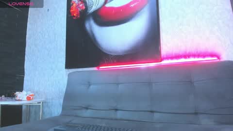 jd thebaby online show from January 25, 3:30 pm