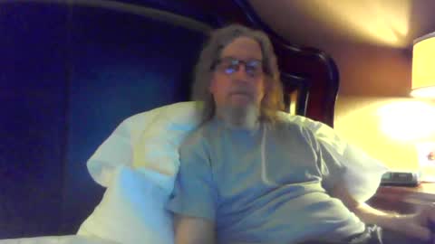 Snapshot of jdineuless chatting on August 7, 2:13 am JDinEuless online show from August 7, 2:13 am