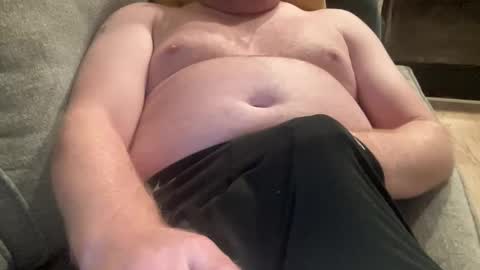 jdog31982 online show from February 15, 8:44 am