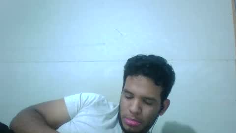 jdrake27 online show from November 10, 3:00 pm