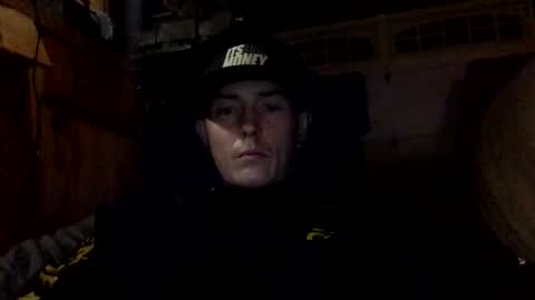 Snapshot of jdubba420 chatting on November 17, 2:28 am jdubba420 online show from November 17, 2:28 am