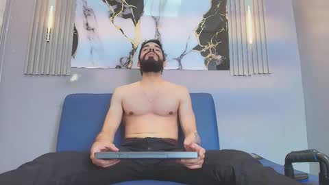 JEAN online show from February 21, 1:34 pm