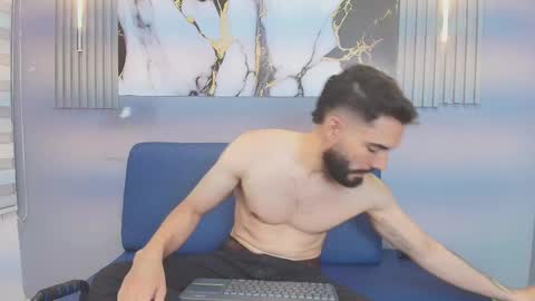 JEAN online show from February 24, 9:24 pm