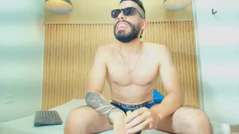 JEAN online show from March 28, 9:47 pm