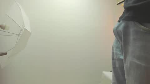 JEAN online show from April 21, 7:39 pm