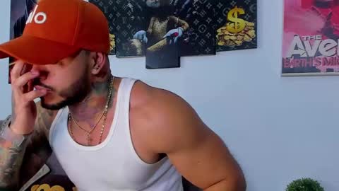 Jean  axelcrow       Modelo Independiente online show from March 12, 8:41 am