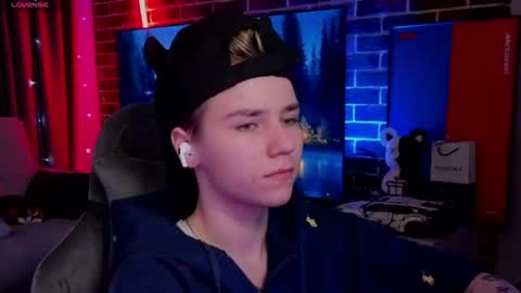Jean online show from July 28, 4:39 pm