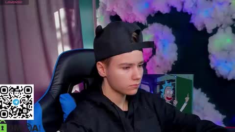 jean_wilsons online show from September 12, 10:15 am