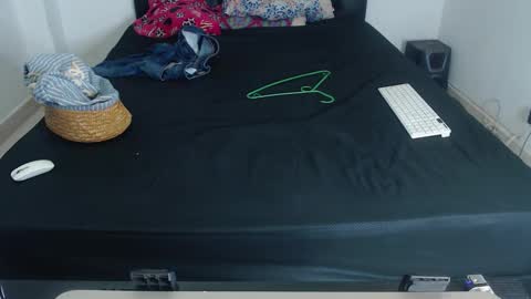 Snapshot of jeancarloscum chatting on December 17, 8:04 pm Jean Carlos online show from December 17, 8:04 pm