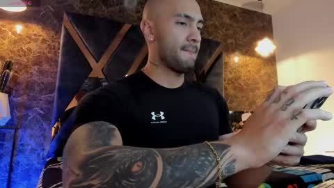 Jean Colleman online show from April 19, 1:32 pm