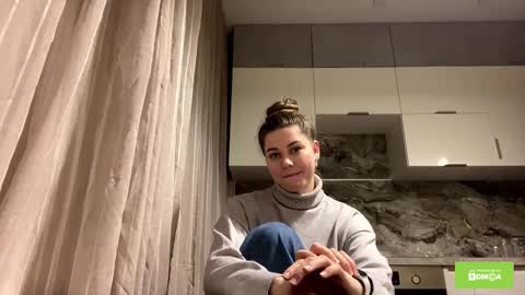 Snapshot of jeaneschulteis chatting on December 16, 6:24 pm Amanda online show from December 16, 6:24 pm