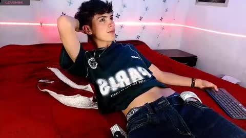 Snapshot of jeanfarelo chatting on September 9, 7:52 am Jean online show from September 9, 7:52 am