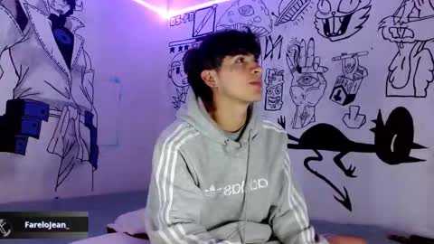 Snapshot of jeanfarelo chatting on October 20, 8:26 am Jean online show from October 20, 8:26 am