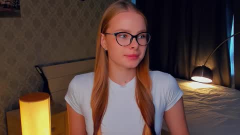 Jenny online show from October 15, 7:41 am