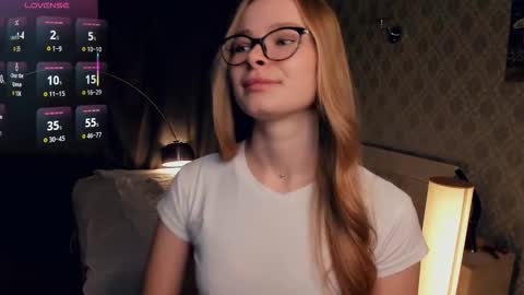 Jenny online show from October 25, 7:27 am