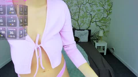 jeanniefox_ online show from January 16, 1:58 pm