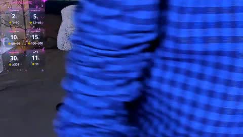 jeanniefox_ online show from February 1, 8:16 pm