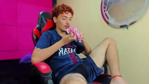 Snapshot of jeantompson chatting on March 7, 2:03 pm Juan Tompson online show from March 7, 2:03 pm