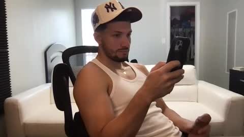 Snapshot of jeanwhitebianco chatting on September 19, 7:36 pm jeanwhitebianco online show from September 19, 7:36 pm