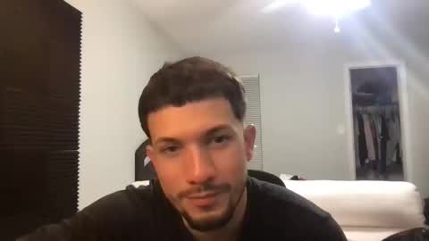 Snapshot of jeanwhitebianco chatting on October 10, 1:37 am jeanwhitebianco online show from October 10, 1:37 am