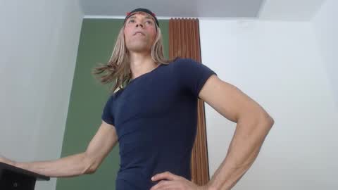 Snapshot of jeanys_sneider chatting on November 30, 7:07 pm Jeays online show from November 30, 7:07 pm