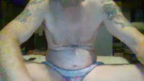 jearnold811938547 online show from October 4, 12:19 am