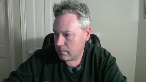 Snapshot of jeb5150 chatting on December 2, 8:30 am JE online show from December 2, 8:30 am