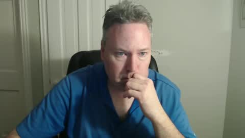 Snapshot of jeb5150 chatting on September 24, 2:59 am JE online show from September 24, 2:59 am