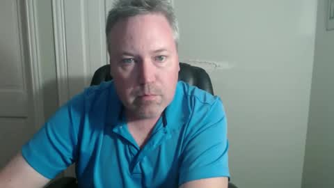 Snapshot of jeb5150 chatting on May 10, 3:01 am JE online show from May 10, 3:01 am