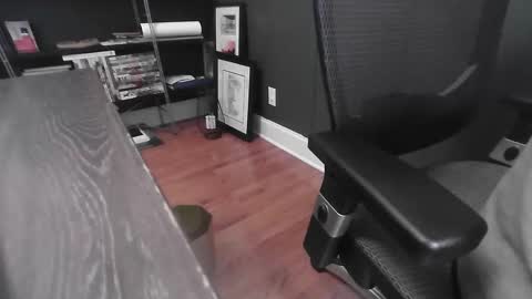 jedge4404 online show from October 15, 2:39 pm