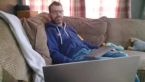 Snapshot of jediknight2 chatting on February 22, 10:47 am Matt online show from February 22, 10:47 am