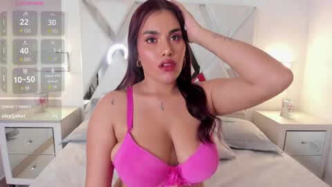 Jeen Taylor online show from January 25, 10:18 pm