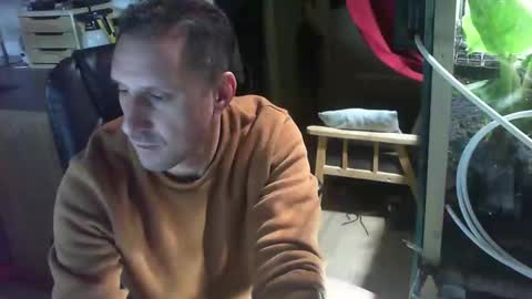 Snapshot of jef74700 chatting on January 7, 6:48 am Jrme online show from January 7, 6:48 am